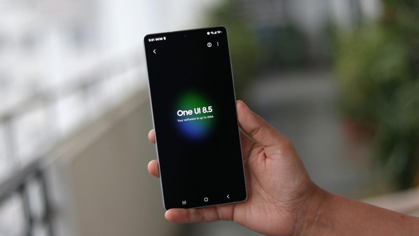 One UI 8.5, fotoğraflardaki kişisel bilgileri otomatik gizleyecek