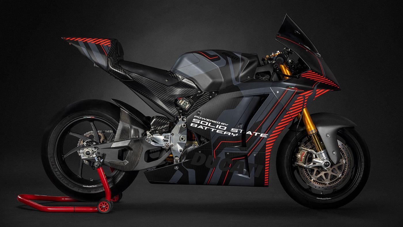 Katı hal bataryalı elektrikli yarış motosikleti: Ducati V21L