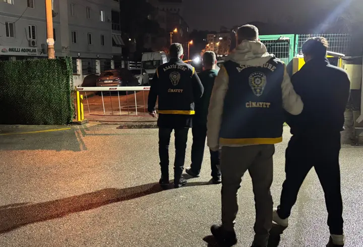 Manisa’da silahlı kuyumcu soygunu: 2 şüpheli yakalandı