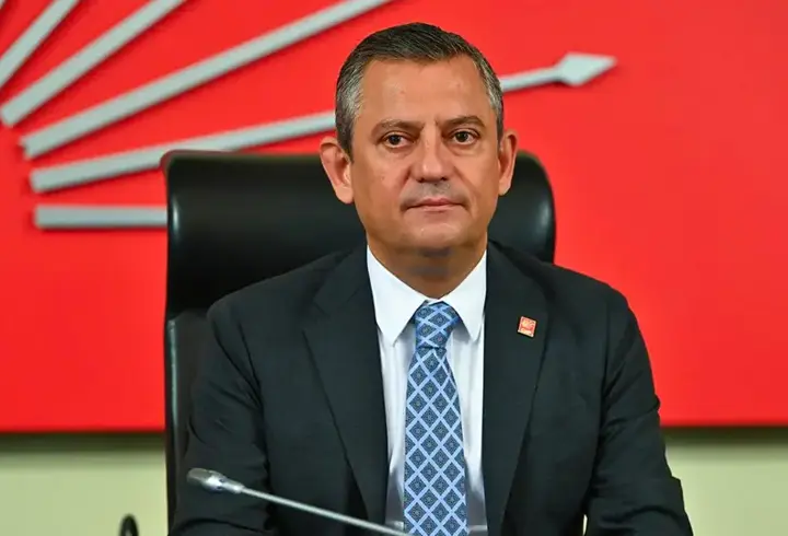 Özgür Özel: ''Kutuplaşmadan çıkıp omuz omuza olalım''