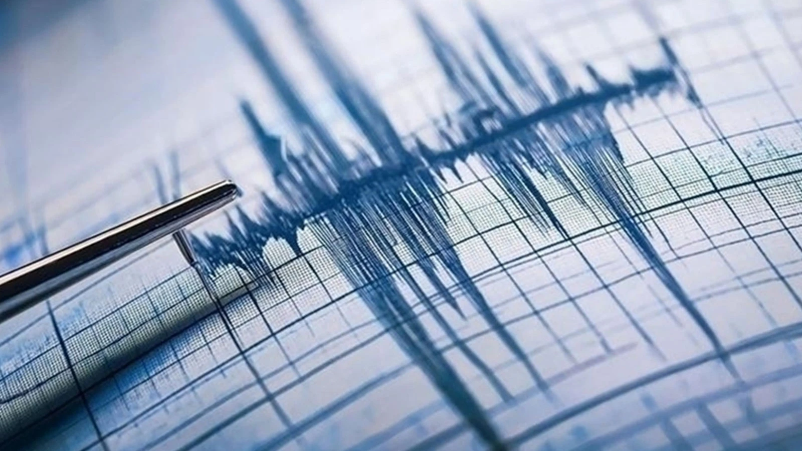 Balıkesir'de korkutan deprem! İstanbul'da da hissedildi