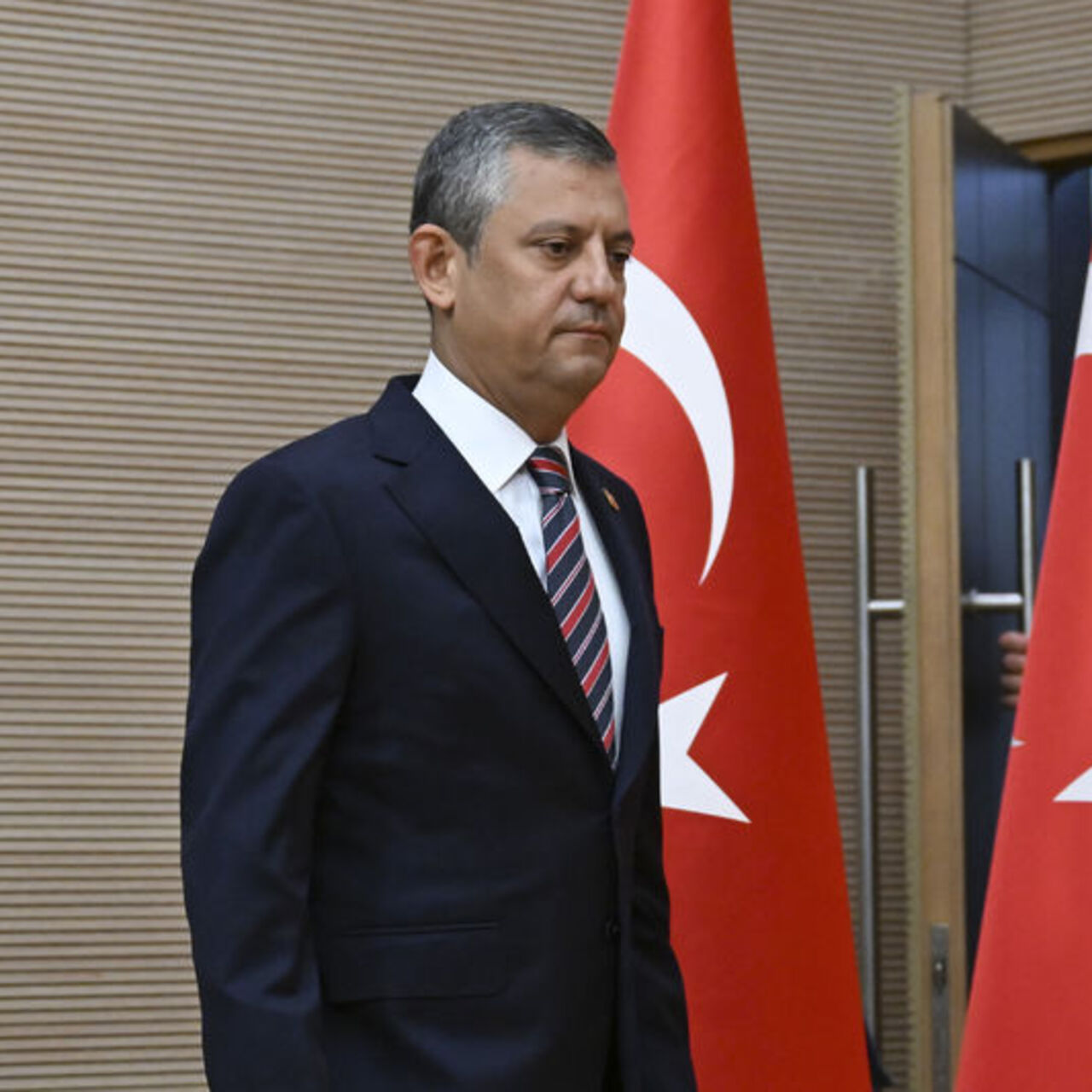 "İster bütün il yönetimlerine ister CHP'ye kayyum atasınlar..."