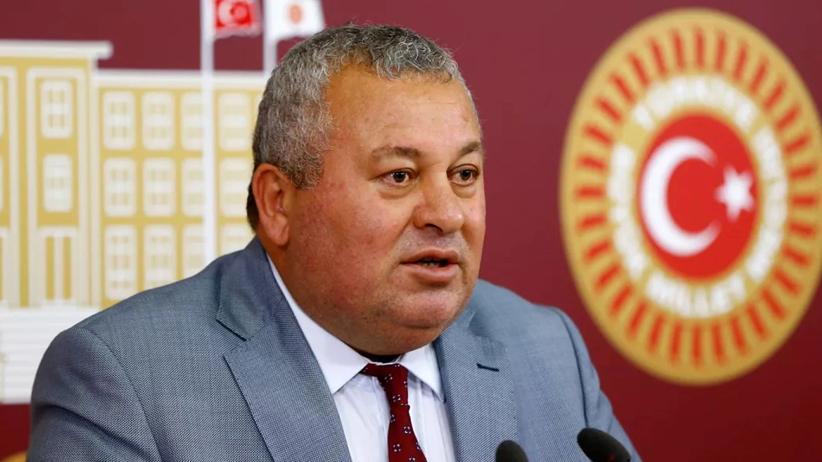 CHP’li Cemal Enginyurt Bolu’da trafik kazası geçirdi