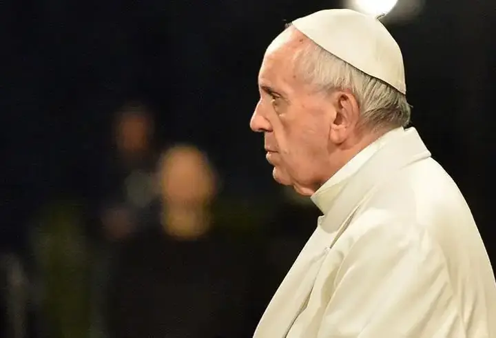 İŞTE PAPA'NIN VASİYETİ! Vatikan’da bir asır sonra bir ilk