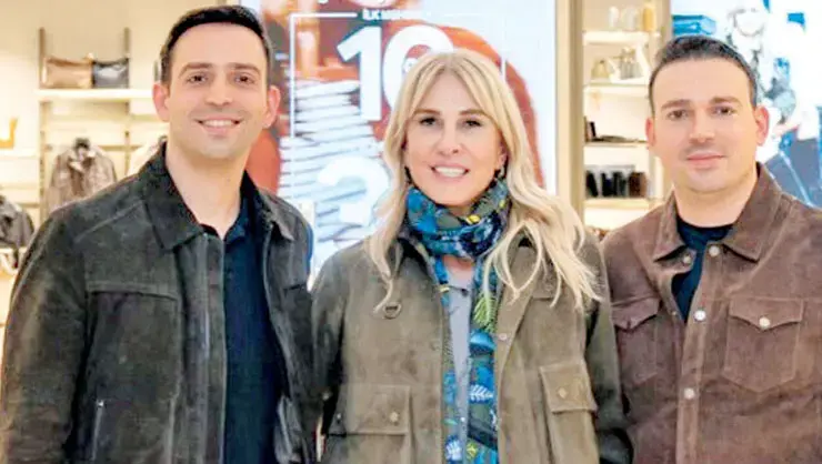 Bakü'de 4 Mağaza Açtılar