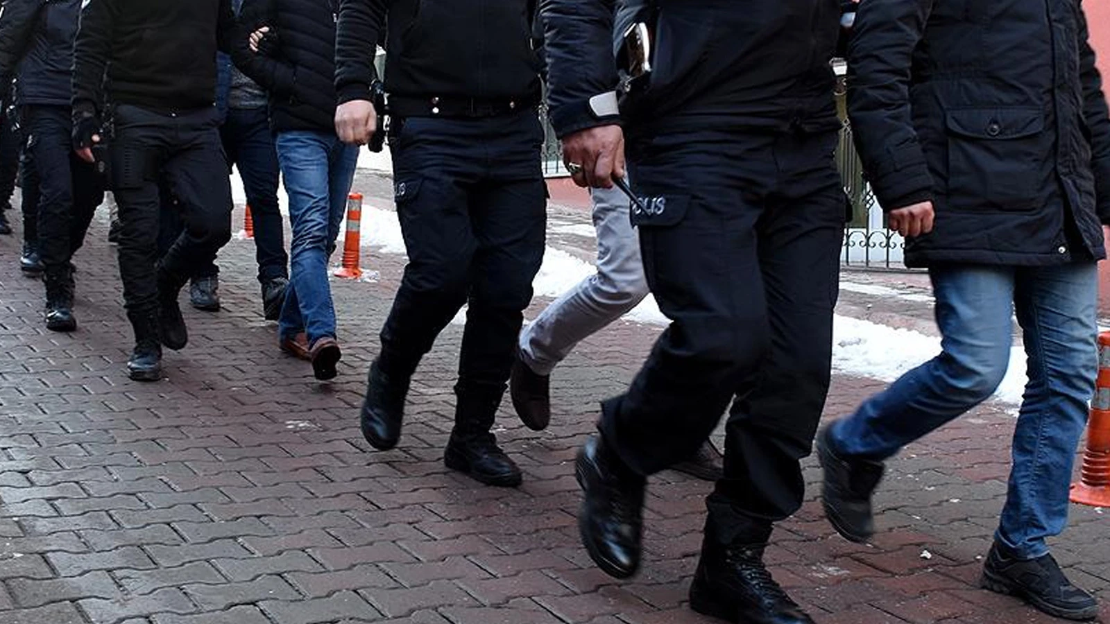 İstanbul'da 'mali müşavir' operasyonu! Çok sayıda tutuklama var