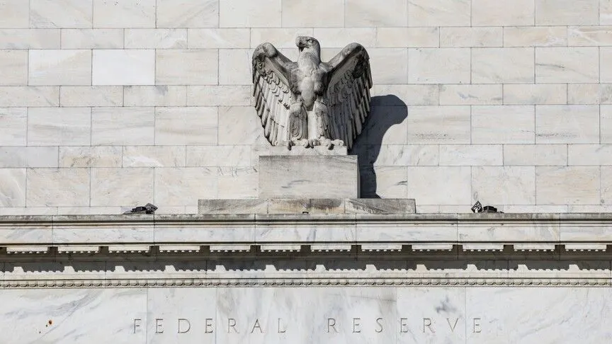 Fed'e ilişkin faiz artırım beklentileri ve jeopolitik gerilimler piyasaları baskılıyor