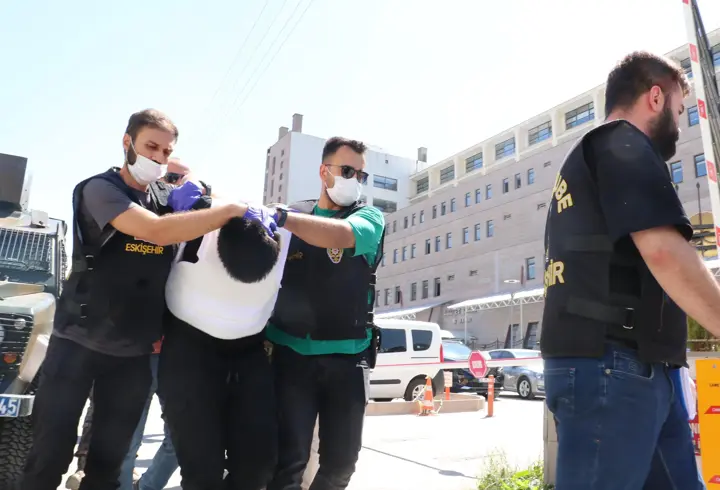 Eskişehir'de 5 kişiyi bıçaklayan sanığın davasında 'kapalı duruşma' kararı