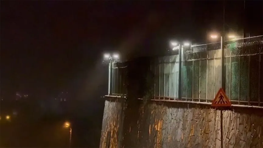 İstanbul'un bazı ilçelerinde kar yağışı etkili olmaya başladı