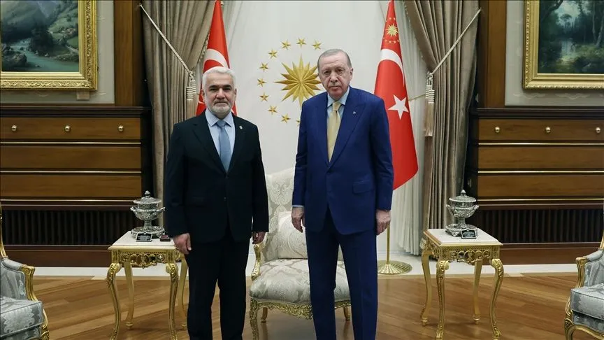 Cumhurbaşkanı Erdoğan, HÜDA PAR Genel Başkanı Yapıcıoğlu'nu kabul etti