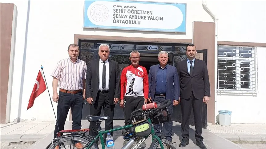 Şehit öğretmen Aybüke Yalçın anısına başlattığı bisiklet yolculuğunu tamamladı