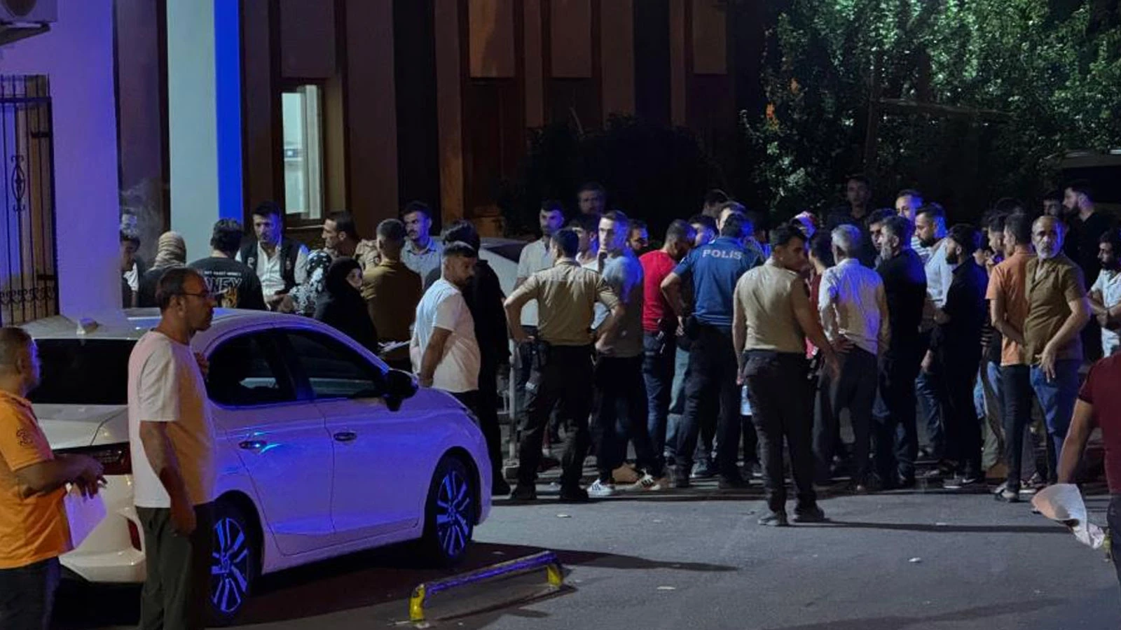 23 yaşındaki Kamil sokak ortasında infaz edildi