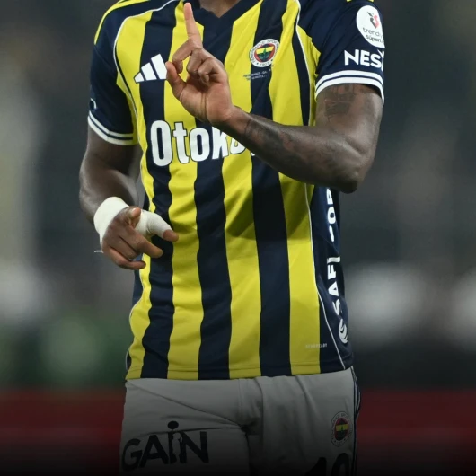 Fenerbahçe'yi Pişman Etti: Avrupa Ligi'nde Geceye İki Golle Damga Vurdu