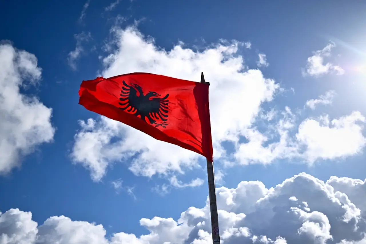 Arnavutluk'ta Öğrenciler Eğitim Giderleri Ve Yolsuzluğa Karşı Sokakta