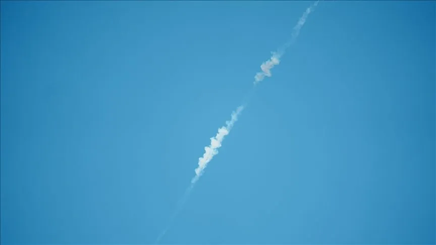 İran, Körfez ülkelerinde belirlediği hedeflere saldırıları sürdürüyor