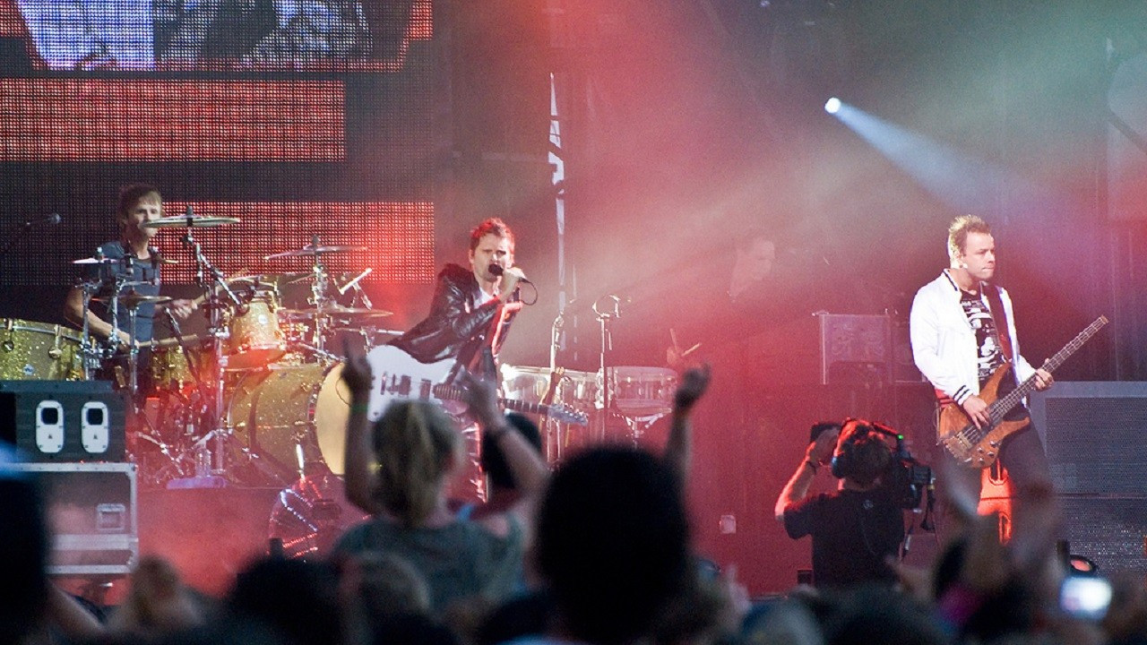 Ünlü müzik grubu Muse, İstanbul konserini iptal ettiklerini açıkladı