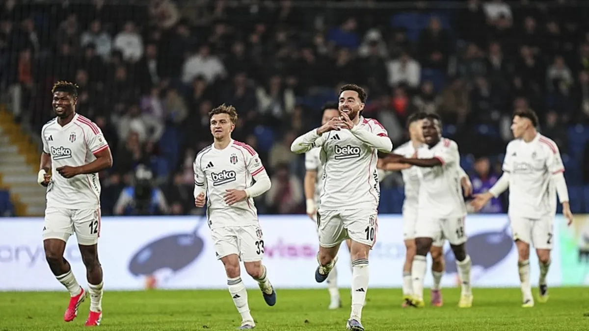 Beşiktaş Başakşehir'de 90+7'de 3 puanı kaptı: İşte maçın özeti