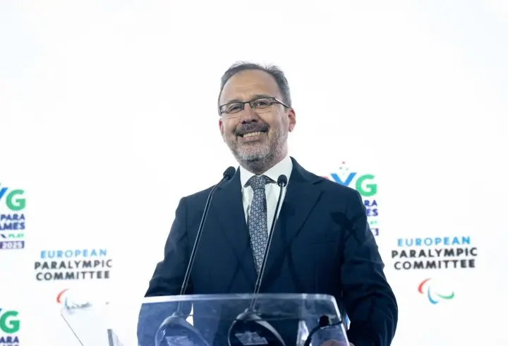 Mehmet Kasapoğlu: Engelleri birlikte, azimle ve sporun gücüyle aşacağız