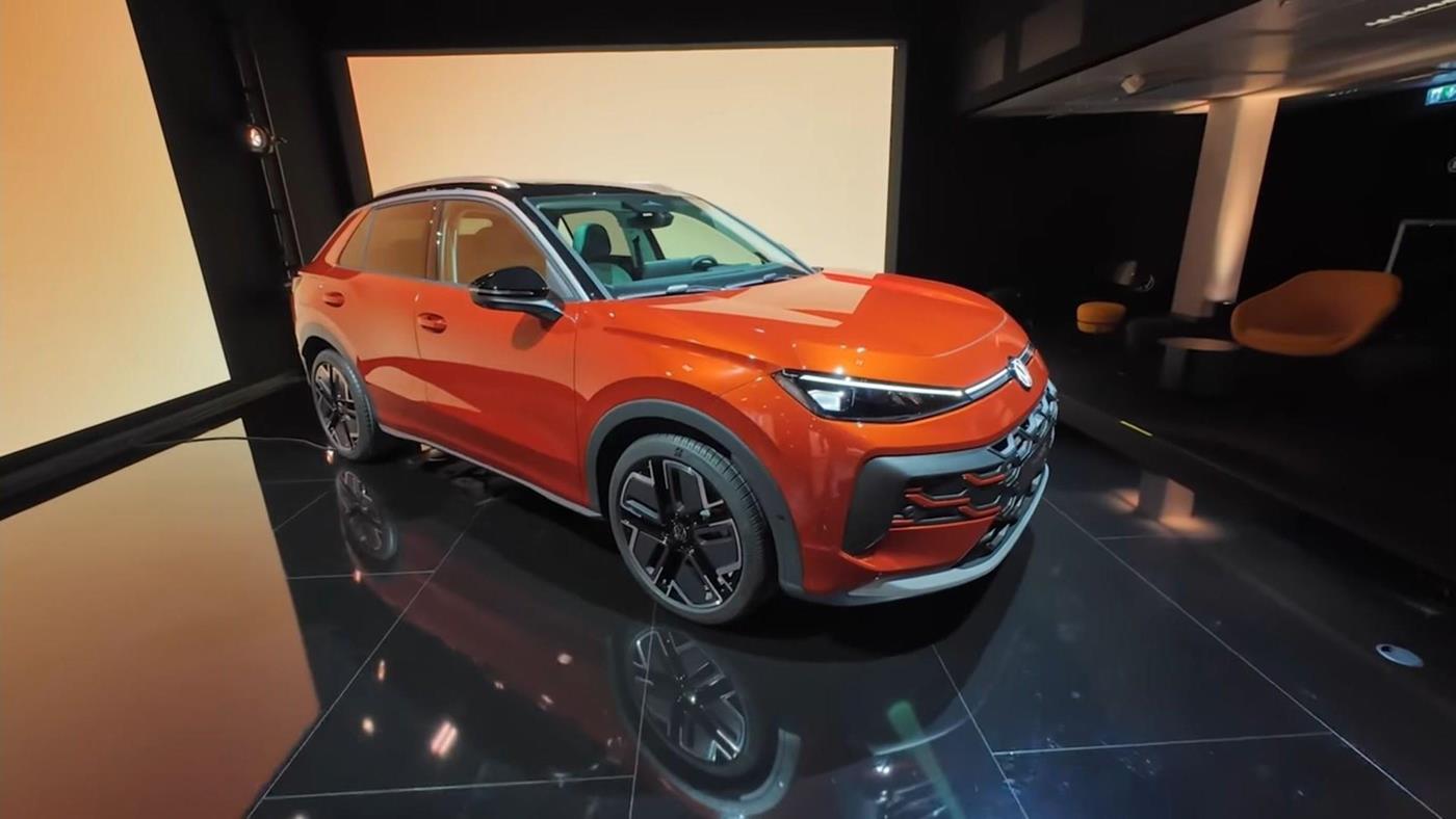 Yeni nesil Volkswagen T-Roc'un dış ve iç tasarımı sızdırıldı