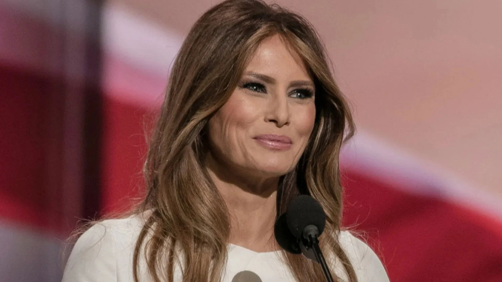 Melania Trump'tan Putin'e çocuklar için mektup