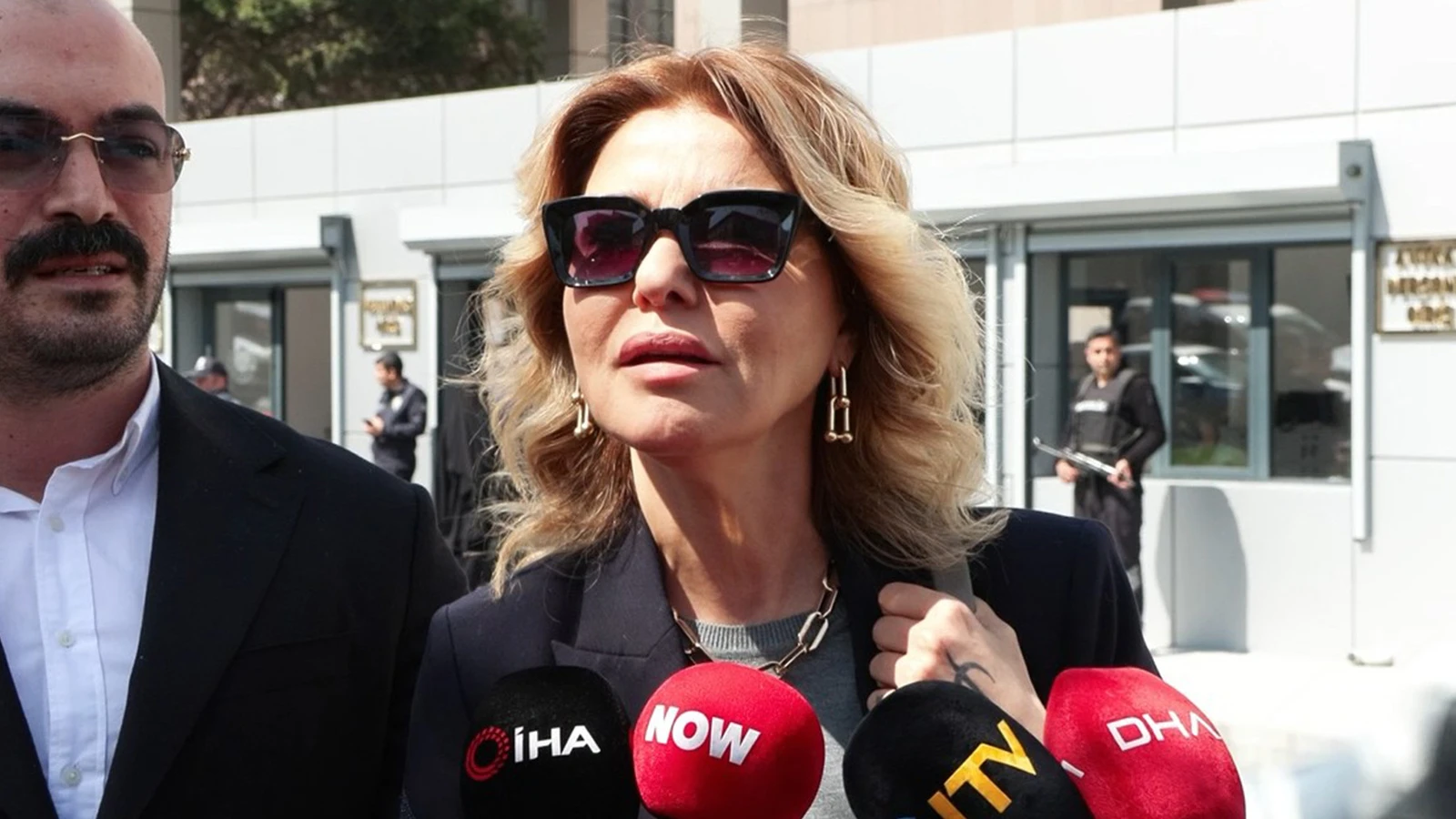Şarkıcı Gülben Ergen ifade verdi: Kırgın ve üzgünüm