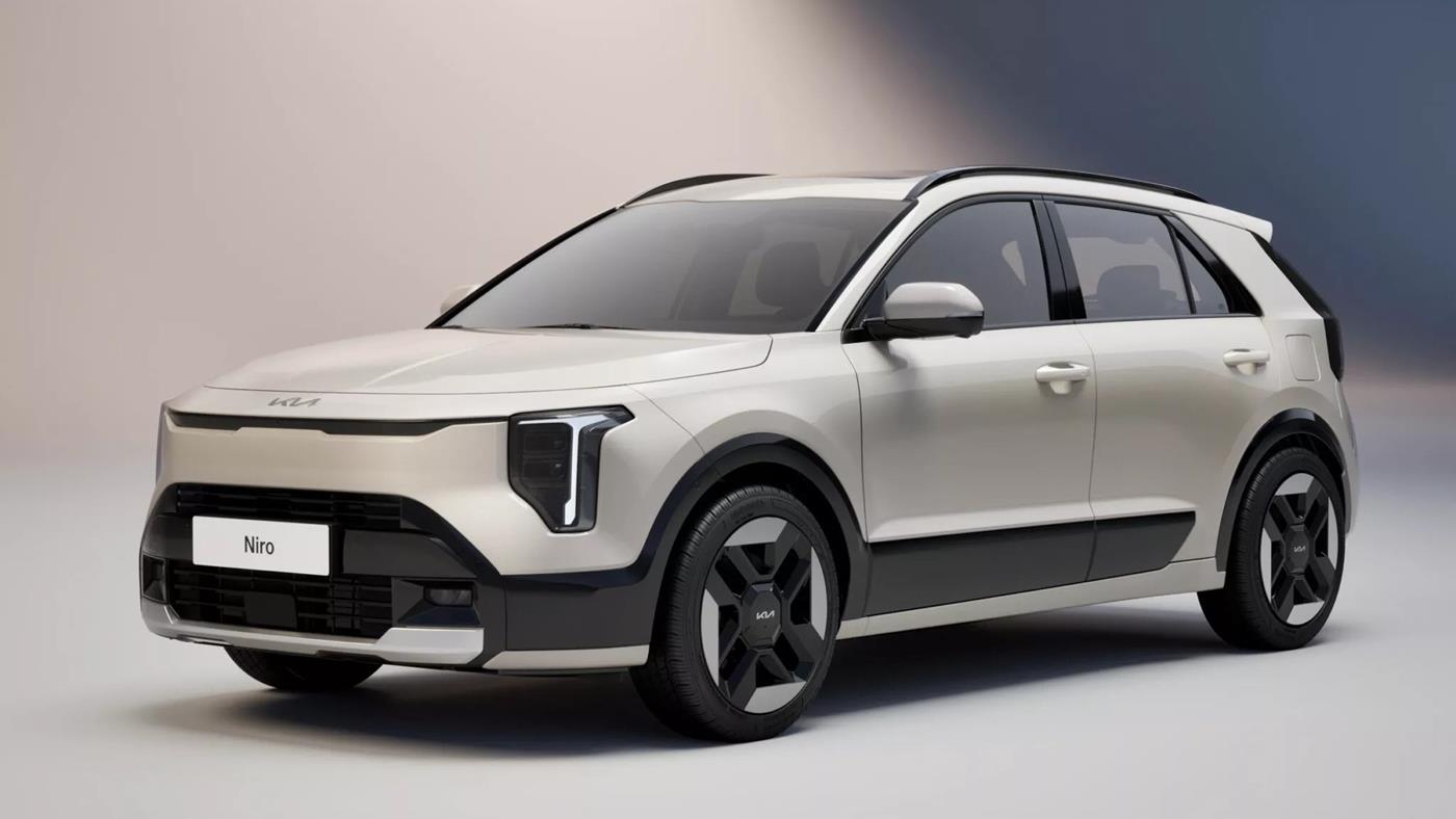 Makyajlanan Kia Niro ortaya çıktı: Tasarımda elektrikli esintisi