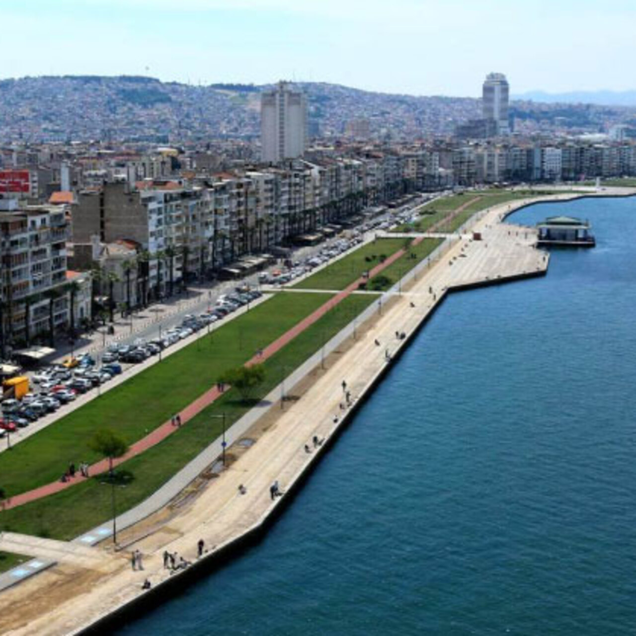 İzmir'de 5 günlük gösteri ve yürüyüş yasağı