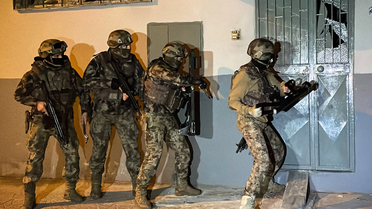 Bakan Yerlikaya: DEAŞ terör örgütü mensubu 210 şüpheli yakalandı