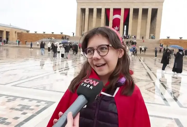 Yurdun dört yanından Anıtkabir'e akın!