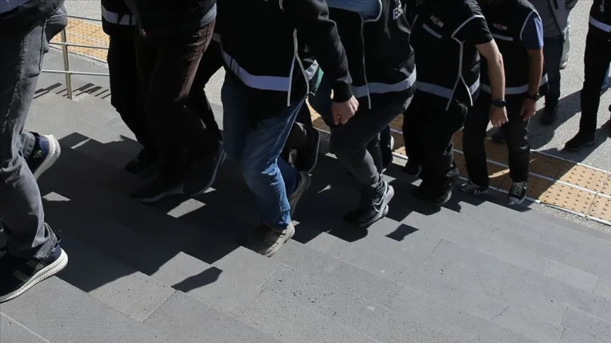 FETÖ soruşturmada gözaltına alınan 95 şüpheliden 65'i tutuklandı