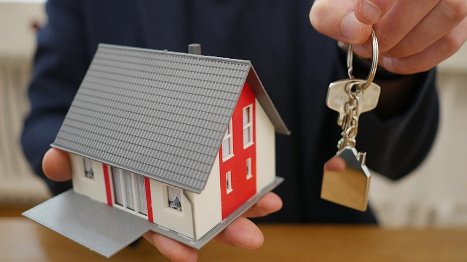 Ticaret Bakanlığı harekete Geçti: Fahiş ilanlara rekor ceza