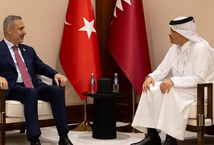 Dışişleri Bakanı Hakan Fidan, Katar Başbakanı ile Gazze'yi görüştü