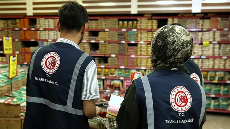 Bakanlıktan 2,4 milyar lira 'uygunsuz'luk cezası