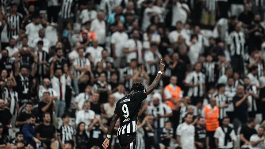 Beşiktaş, UEFA Konferans Ligi'nde play-off turuna yükseldi