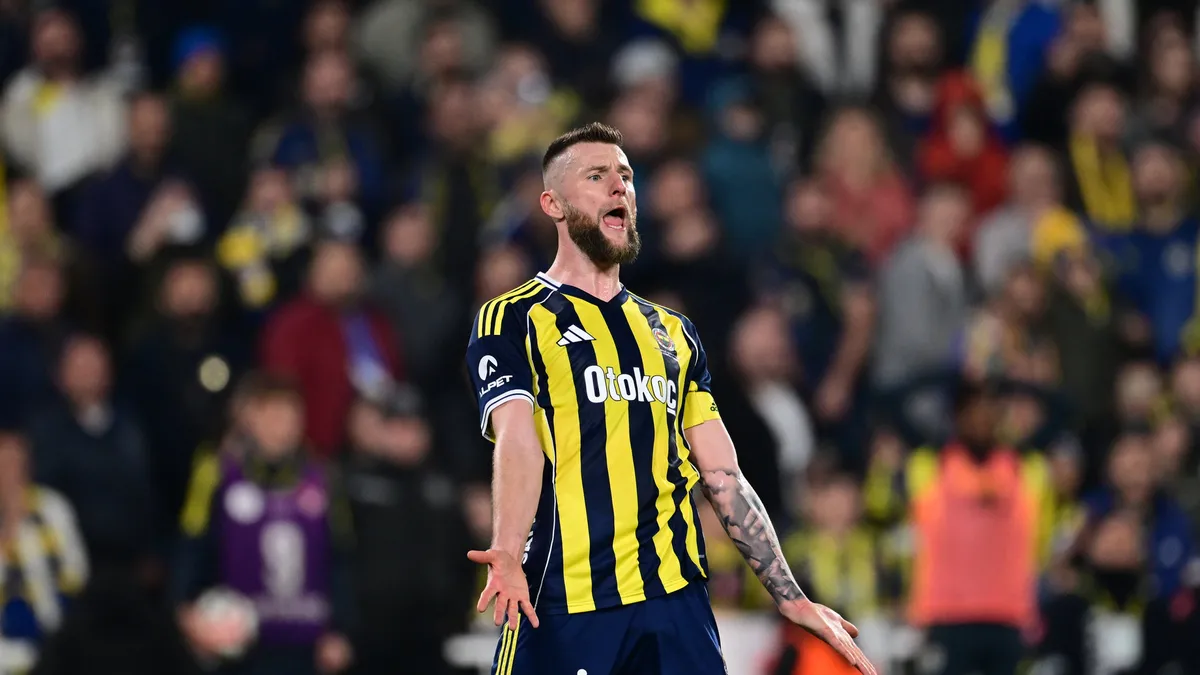 Fenerbahçe'de Milan Skriniar ile Matteo Guendouzi arasında tartışma!