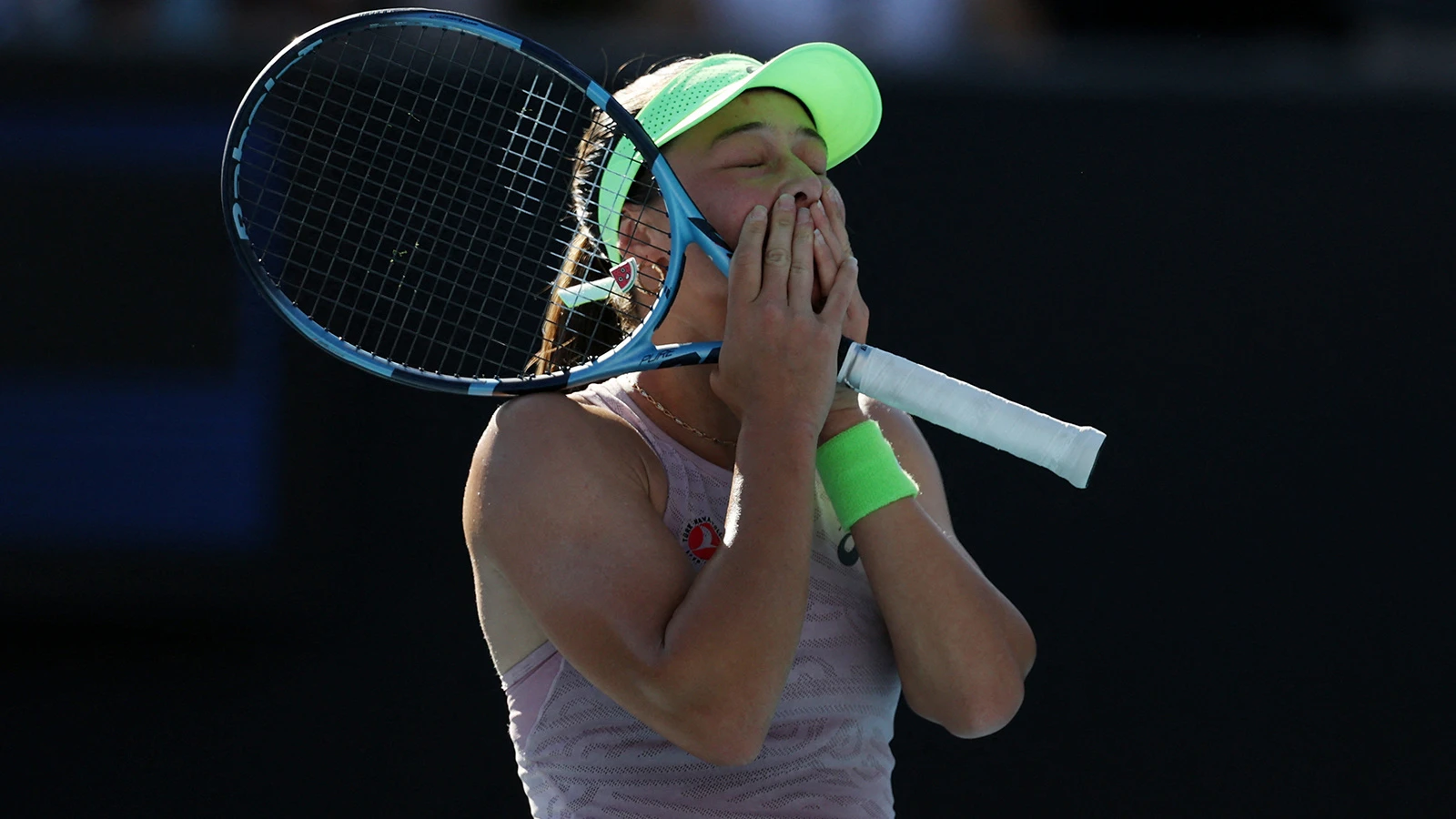 Zeynep Sönmez yine tarihe geçti! Wimbledon'ın rövanşını aldı