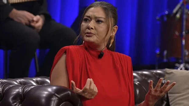 Nurgül Yeşilçay'dan Tartışma Yaran Sözler: ‘Bir Ayağı Çukurda’ Deyip Sonra Bastonla Yürüyorlar!