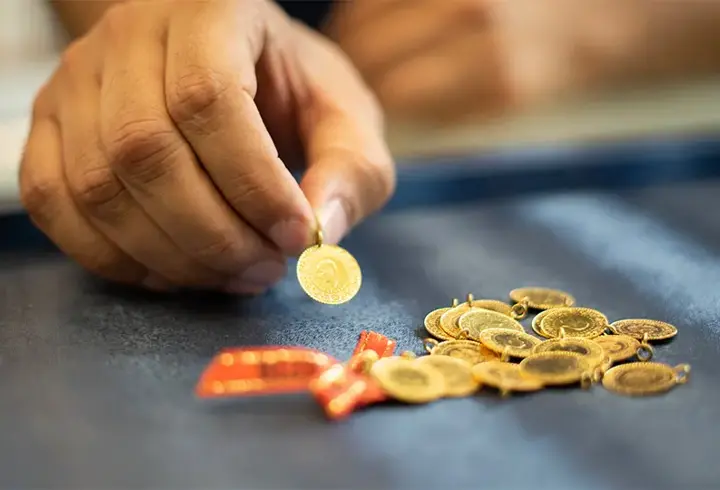Gram altında düşüş kalıcı mı, anlık mı? İslam Memiş yeni fiyat verdi...
