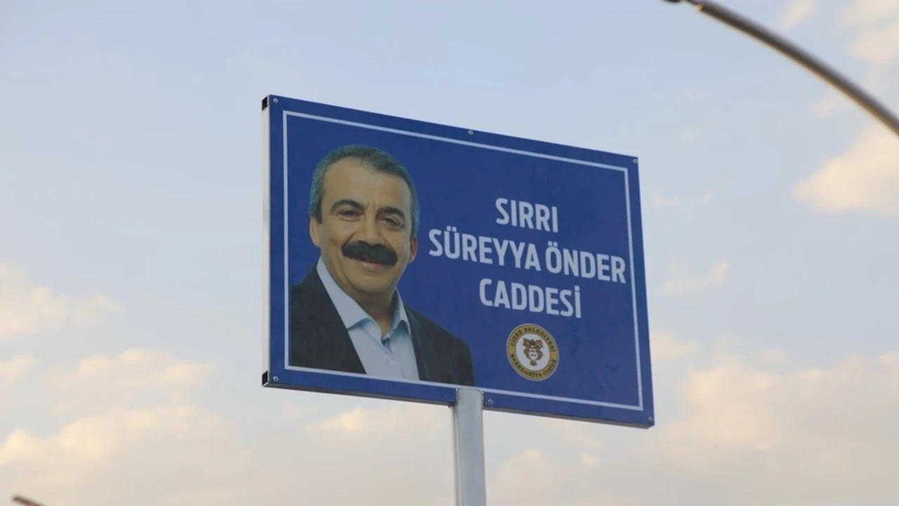 Cizre’de bir caddeye Sırrı Süreyya Önder’in ismi verildi