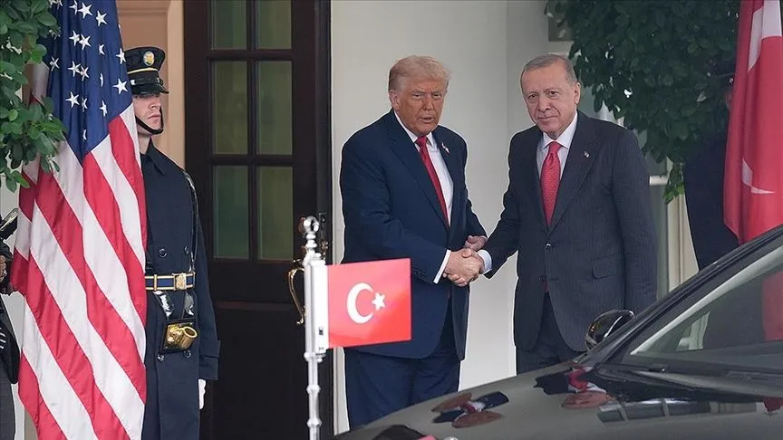 Cumhurbaşkanı Erdoğan, ABD Başkanı Trump tarafından Beyaz Saray’da karşılandı