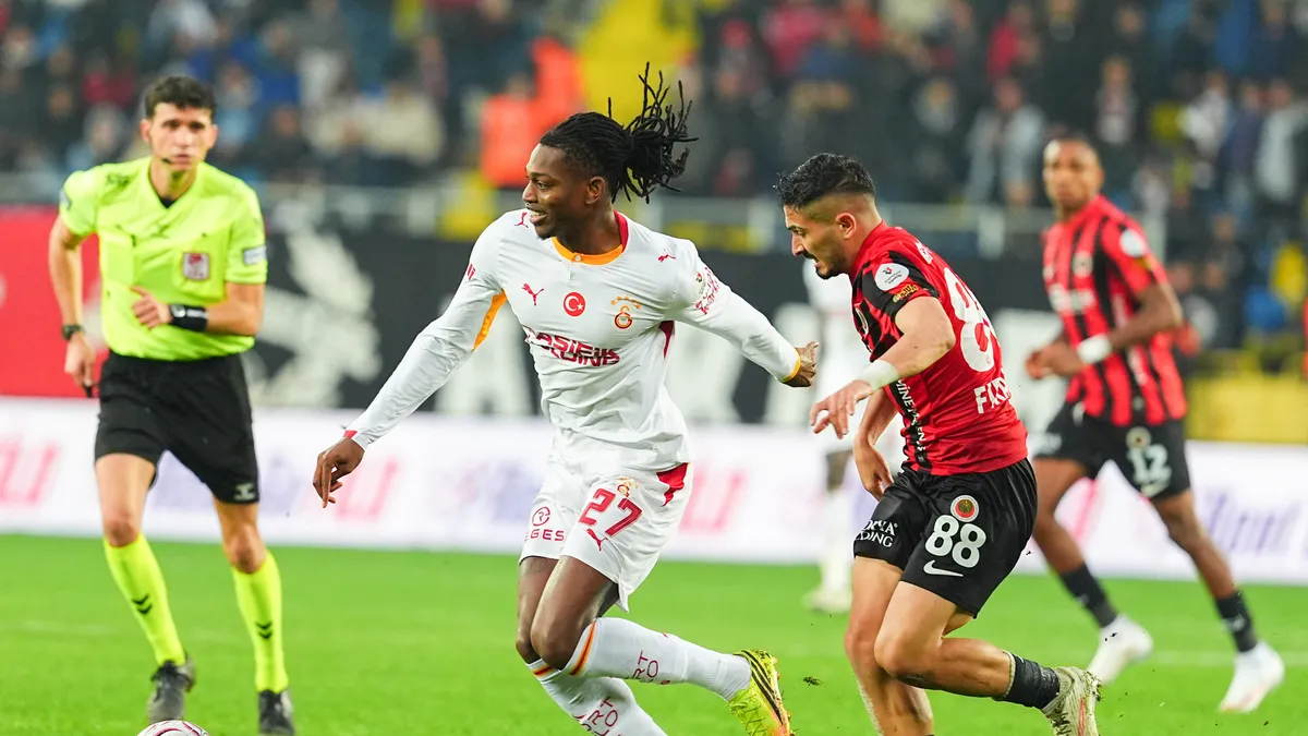 Galatasaray'dan Sakatlık Açıklaması! Rafael Leao...