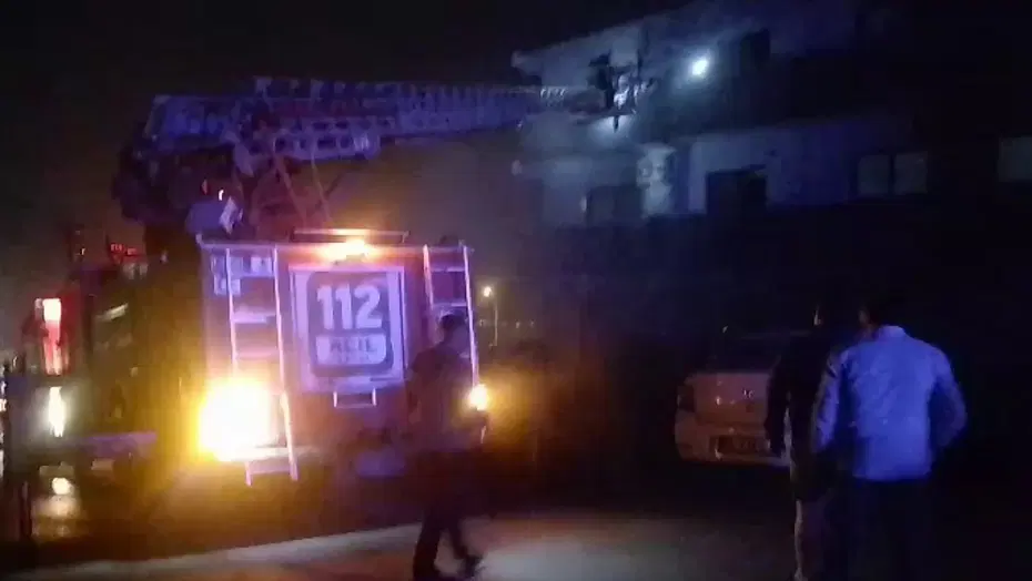7 katlı binada yangın faciası: 2 kişi hayatını kaybetti