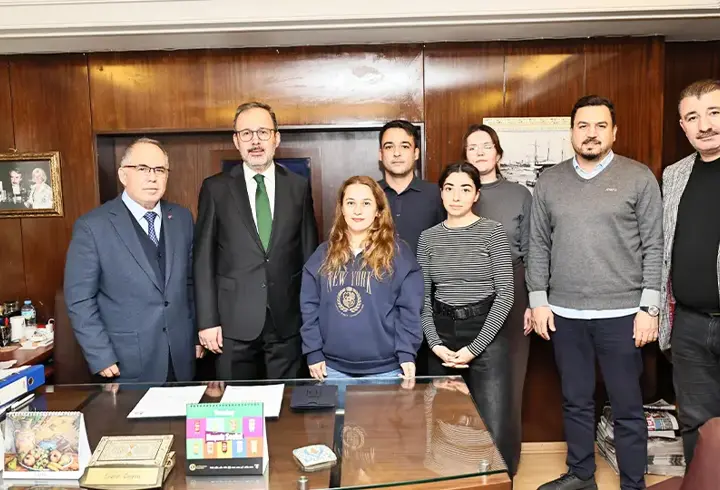 Dr. Mehmet Kasapoğlu: Gazeteciler, toplumun gören gözü, işiten kulağıdır