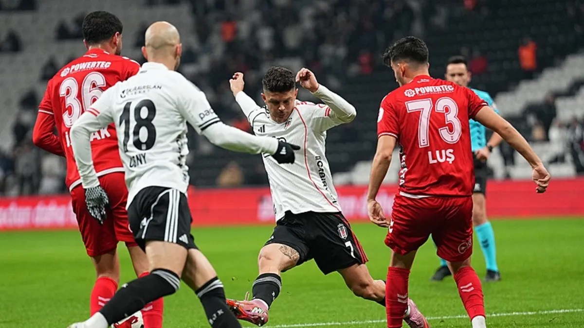 Beşiktaş'ın golüne ofsayt engeli