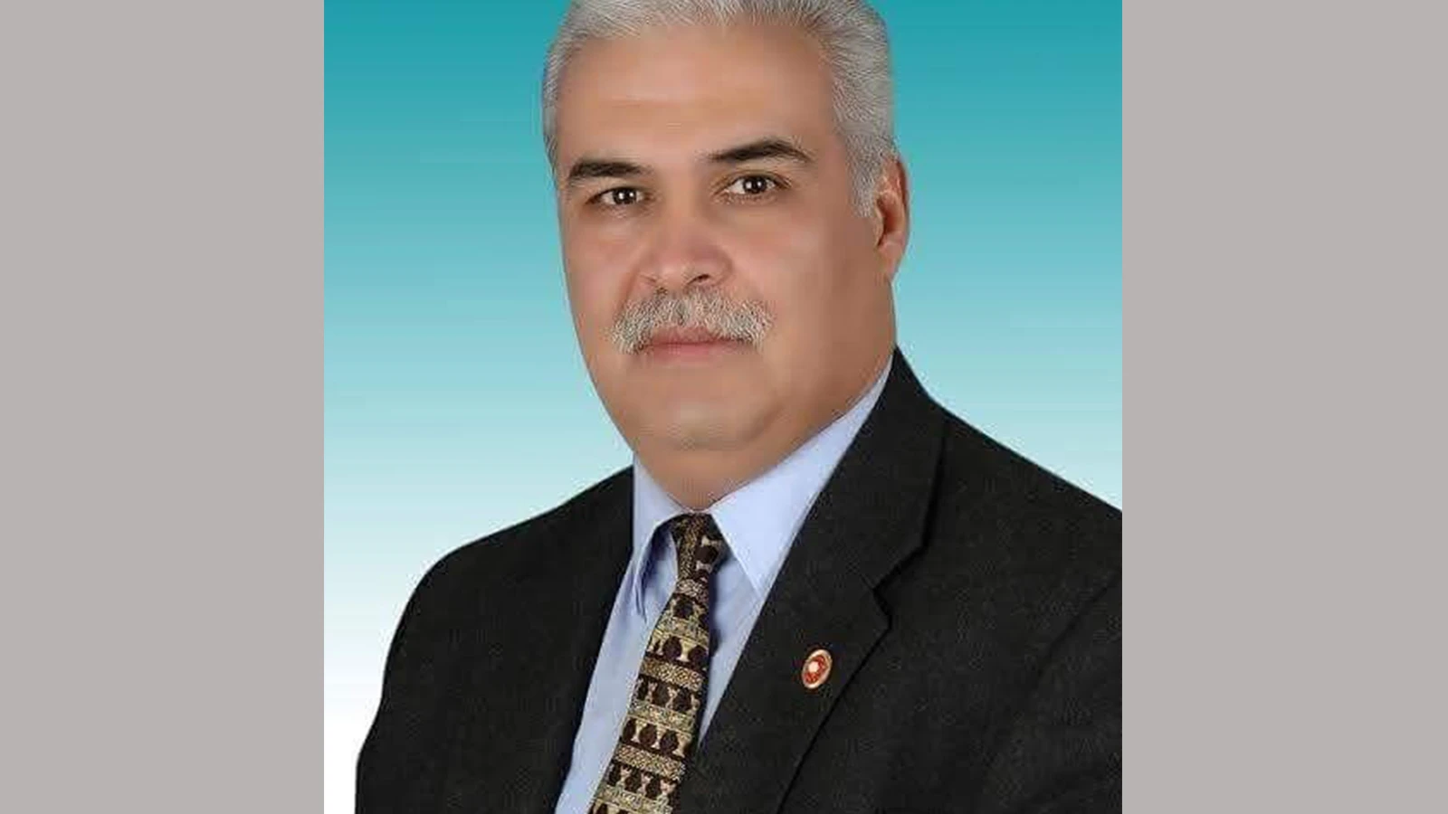 Araç kullanırken kalp krizi geçiren eski başkan hayatını kaybetti