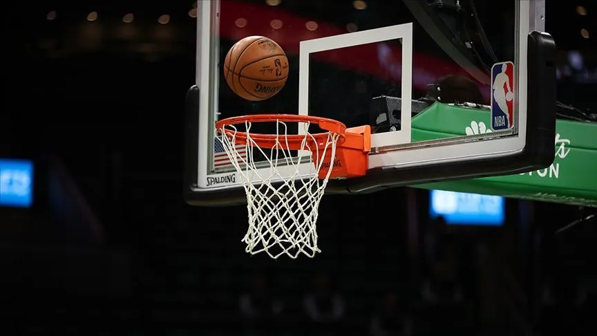 NBA'de Thunder, Nuggets'ı 125-93 yenerek Batı Konferansı finaline yükseldi