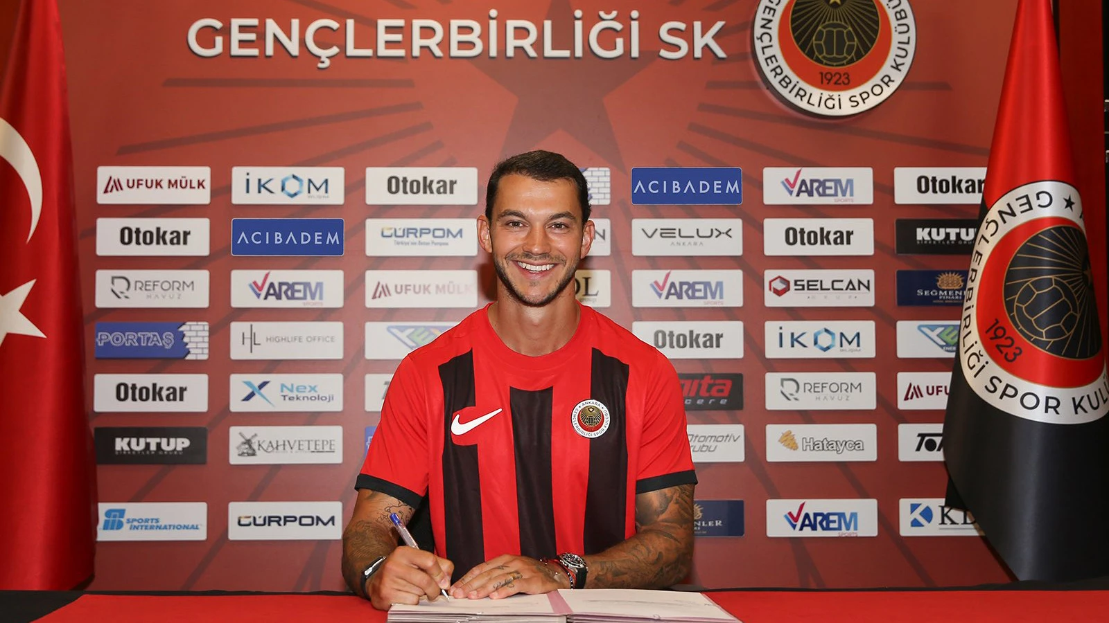 Gençlerbirliği, Pedro Pareira'yı kadrosuna kattı