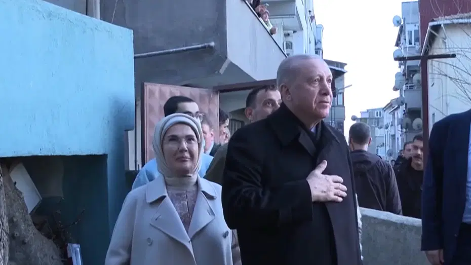 Cumhurbaşkanı Erdoğan, Kayacık ailesinin iftar sofrasına konuk oldu