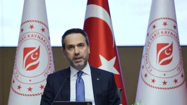 Bayraktar: LNG alanında işbirliğimiz ve ticaretimiz artabilir