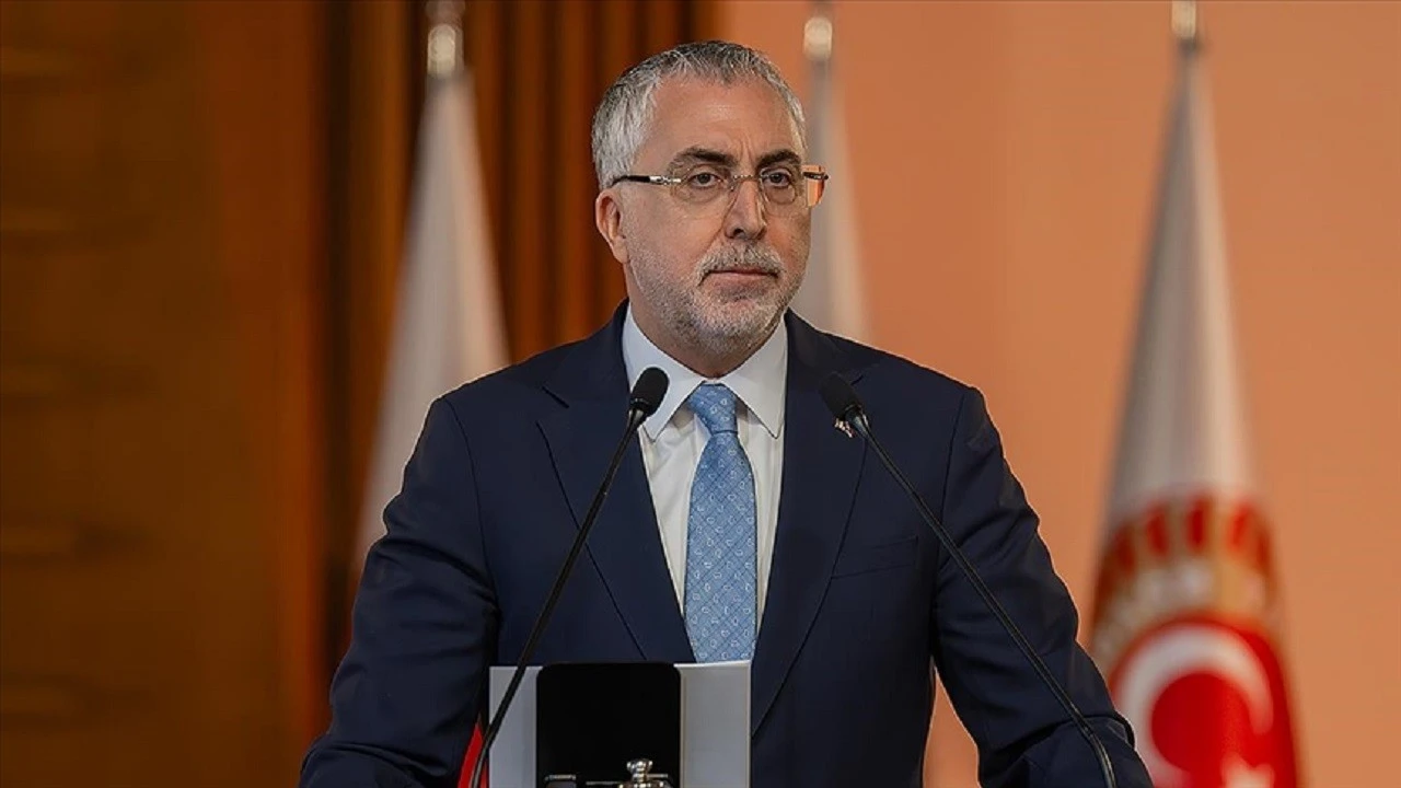 Bakan Işıkhan'dan kamu işçisi zammına ilişkin açıklama